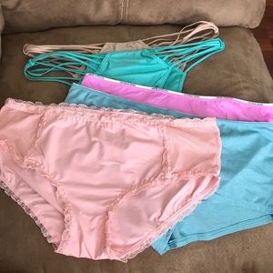 Bundle of Lg. panties
